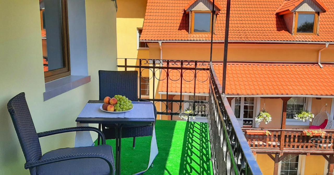 Гетьманські Палати , Старе Місто, 2 Спальні, Балкон-Тераса , 85 М Кв Camenița Exterior foto