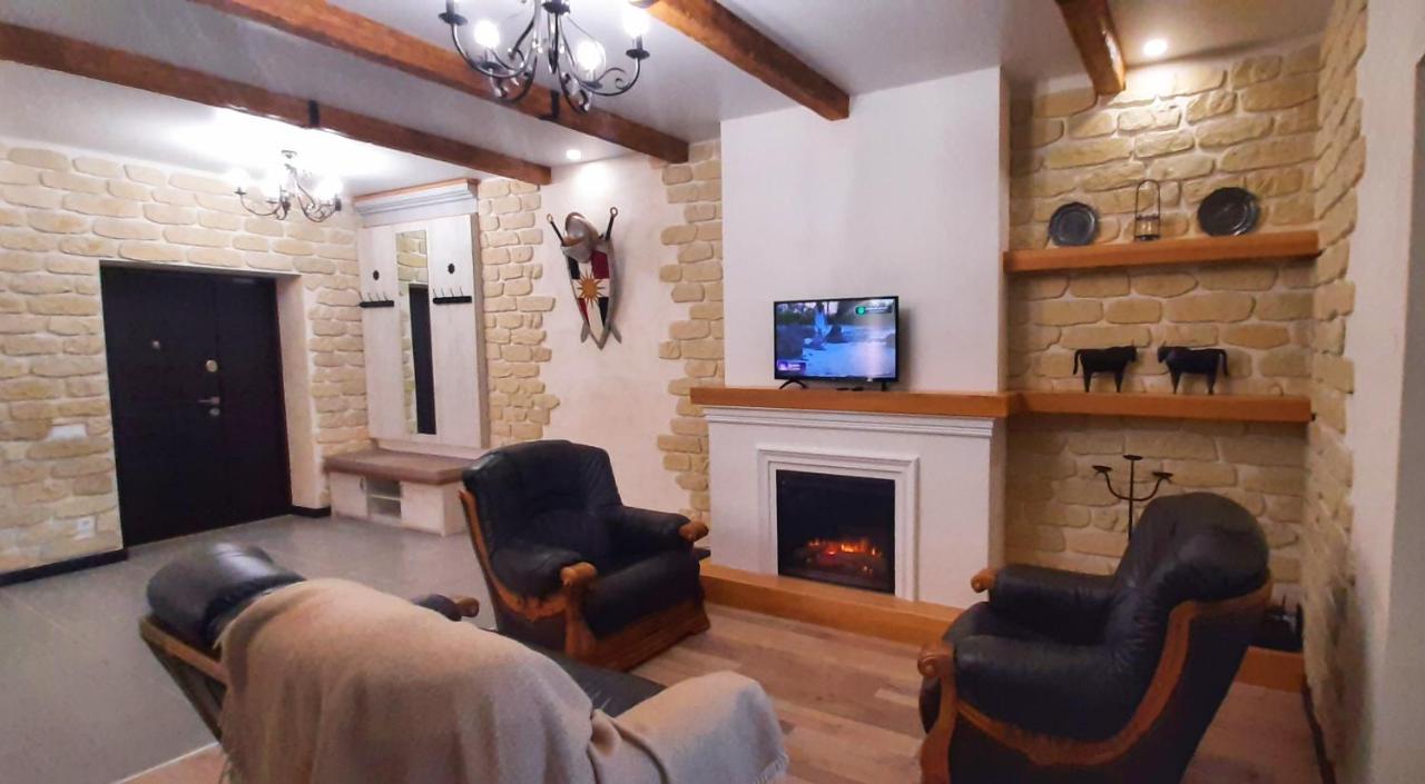 Гетьманські Палати , Старе Місто, 2 Спальні, Балкон-Тераса , 85 М Кв Camenița Exterior foto